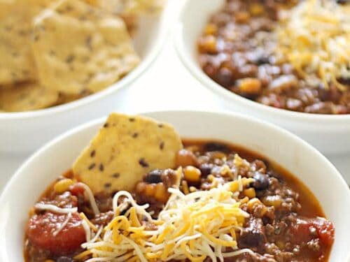 https://www.sixsistersstuff.com/wp-content/uploads/2011/09/Black-Bean-Taco-Soup-in-bowl-on-six-sisters-stuff-500x375.jpg