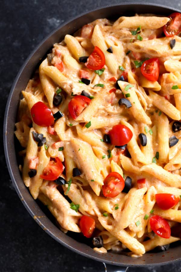 30 Minute Creamy Sausage and Tomato Pasta Recipe