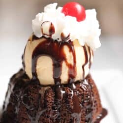 Chili's Molten Lava Cake Copycat with ice cream and hot fudge on top