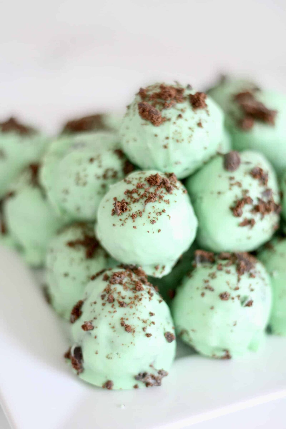 No Bake Thin Mint Cookie Truffles