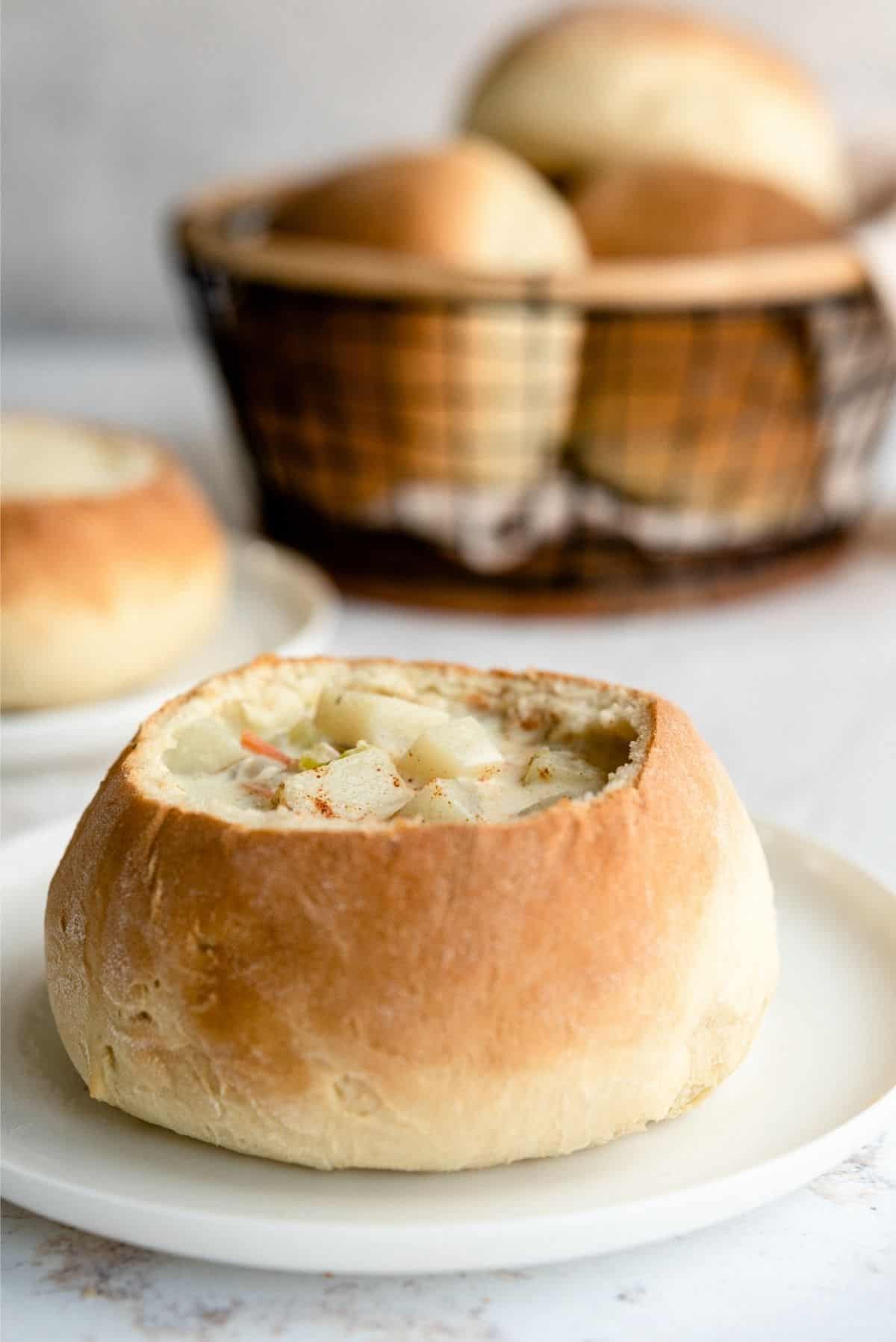 https://www.sixsistersstuff.com/wp-content/uploads/2013/02/Homemade-Bread-Bowls.jpg