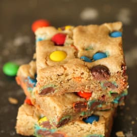 thick and chewy mm blondies