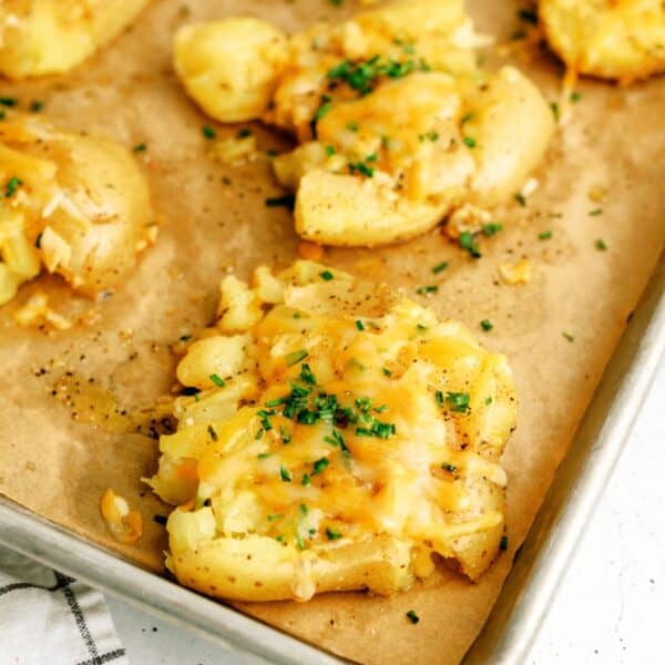 smashed cheesy potatoes