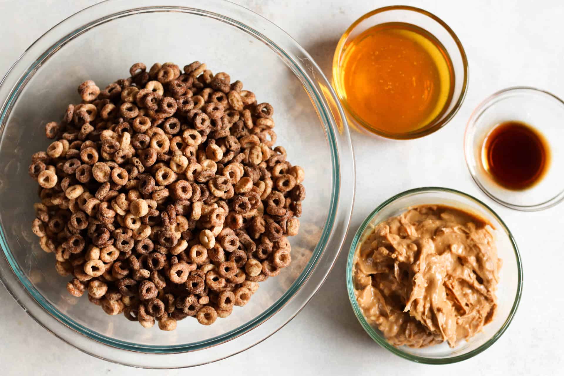 Honey Nut Cheerio Balls - Peanut Butter Cheerio Treats - Only 4 Ingredients