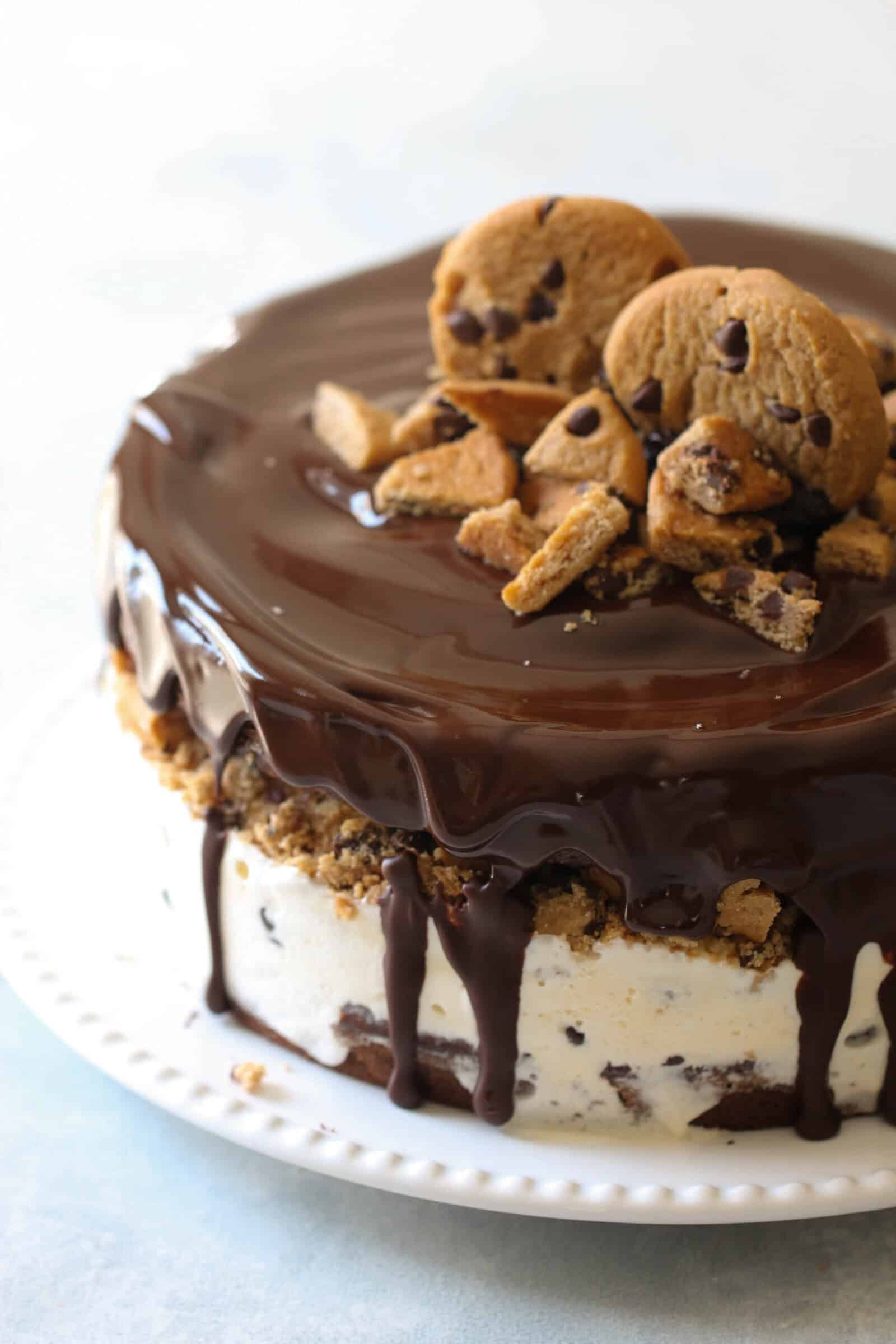 chocolate chip cookie dough ice cream cake