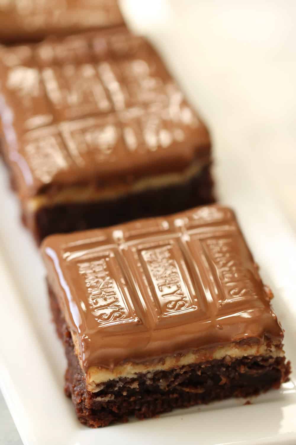 4 easy ways to upgrade brownies with toppings hersheyland chocolate brownie recipe brownie recipes hershey recipes on hershey dark cocoa brownie recipe