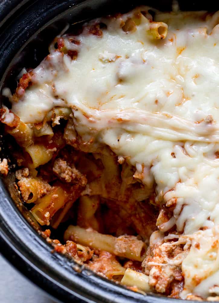 Easy Crock Pot Baked Ziti - Crock Pots and Flip Flops