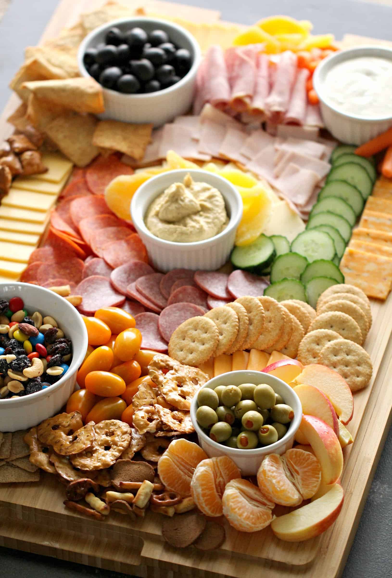 Kid Friendly Cheese Board - Peas and Crayons