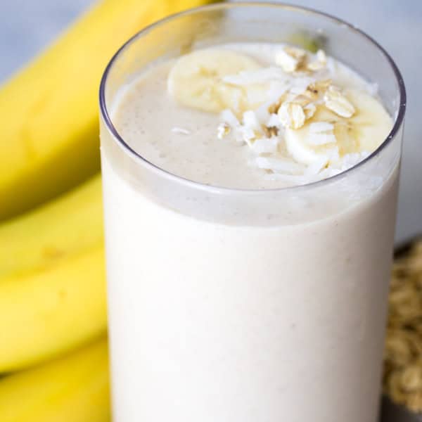 banana breakfast smoothie