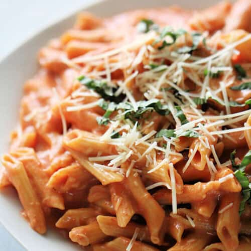 Instant Pot Cheesy Penne Pasta Recipe (PIcky Eater Favorite)