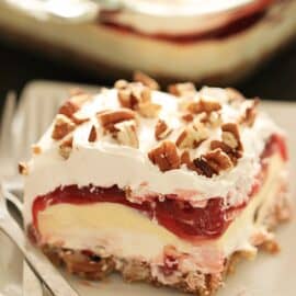 layered cherry cheesecake
