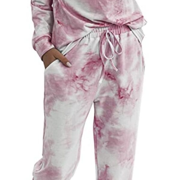 tie-dye pink and white sweat pants outfit