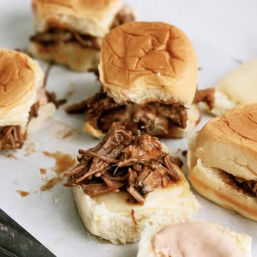 https://www.sixsistersstuff.com/wp-content/uploads/2021/05/Instant-Pot-Three-Envelope-Pot-Roast-Sliders-500x500.jpg