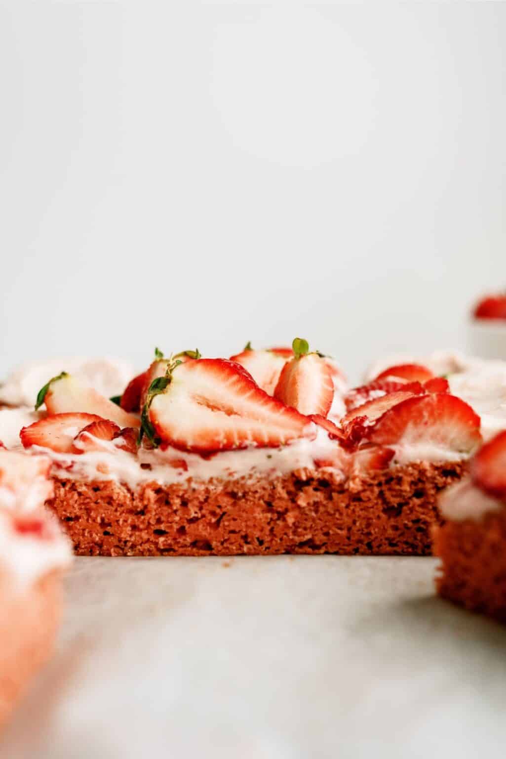 Frosted Strawberry Sheet Cake Recipe