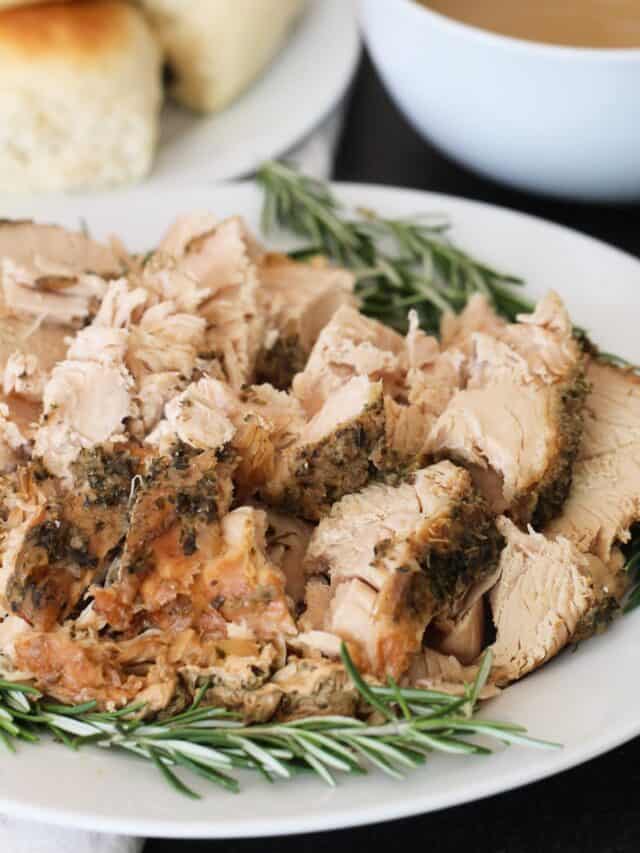 EASY Slow Cooker Turkey Breast Recipe - Six Sisters' Stuff