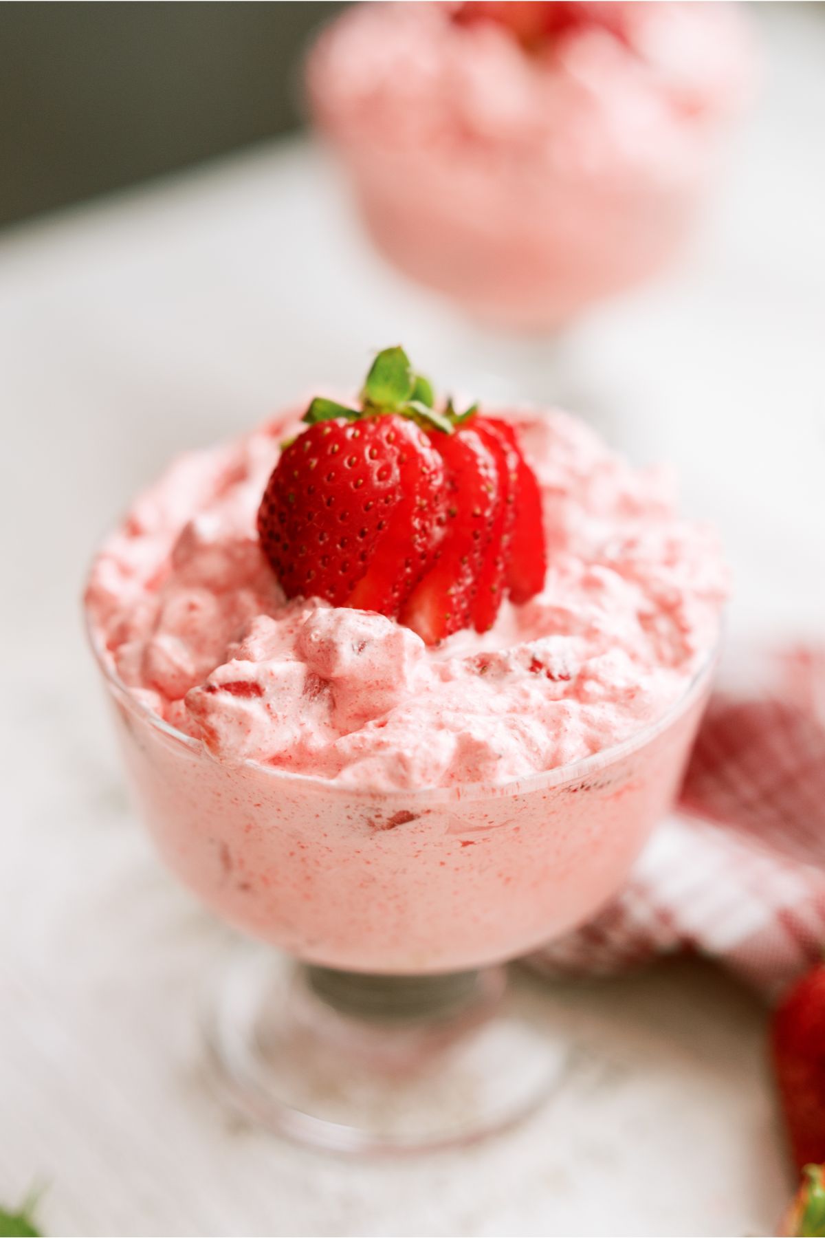 5 Minute Strawberry Jello Salad