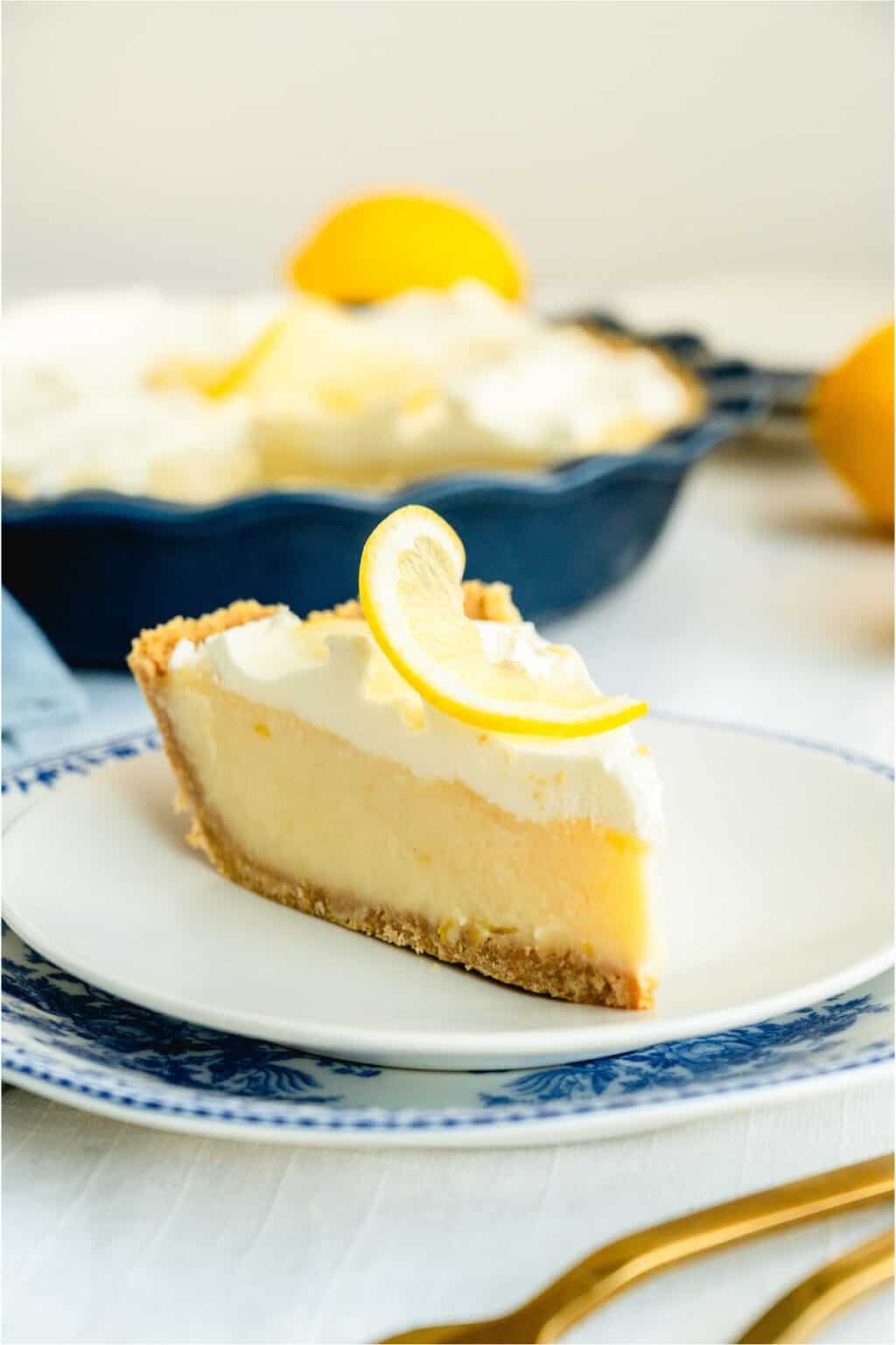 Creamy Lemon Pie Recipe - Six Sisters' Stuff